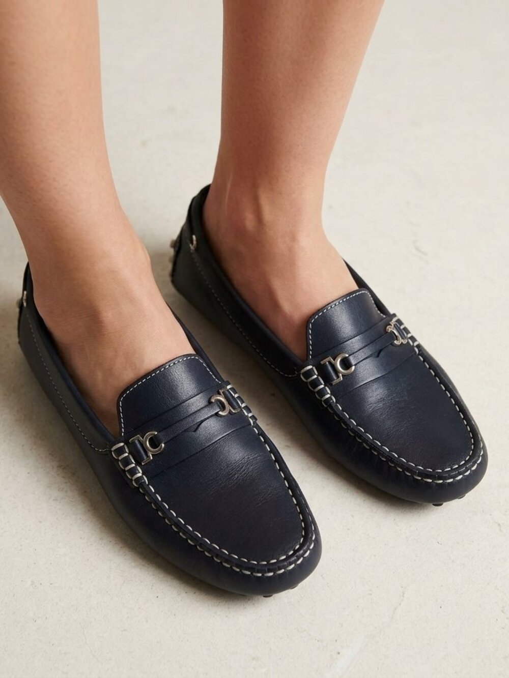 Tod's Shoes Penny Loafers Size 7 Black White Leather Pebbling Outsoles Drivin